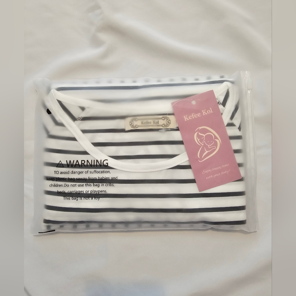 Nursing Cover Black and White Striped - OS